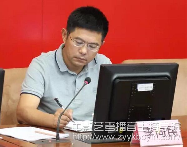 南京藝術學院副院長、紫金文創(chuàng)研究院院長、課題負責人首席專家李向民  .jpg